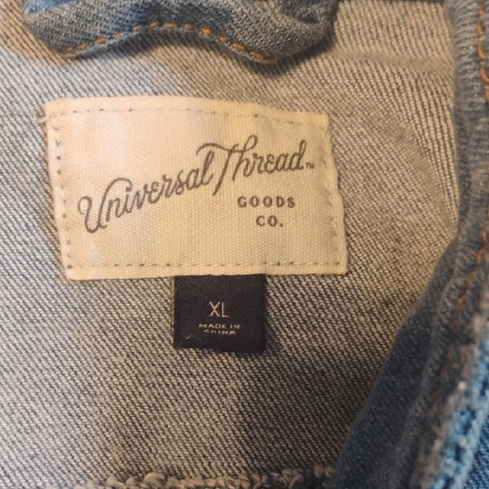 Universal Thread Light Blue Jean Jacket - Picture 2 of 3